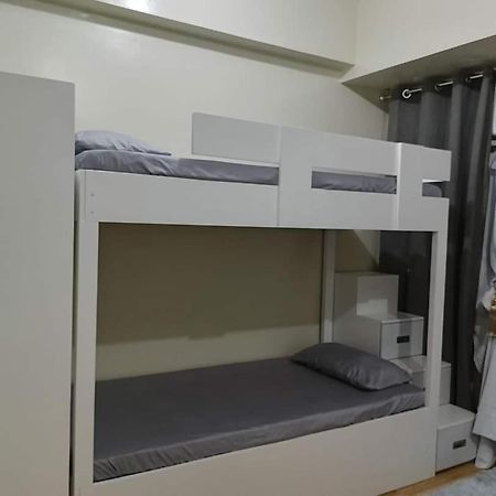 Budget Accommodation Holland Park Condominium Southwoods Binan Laguna Jalang Bagian luar foto