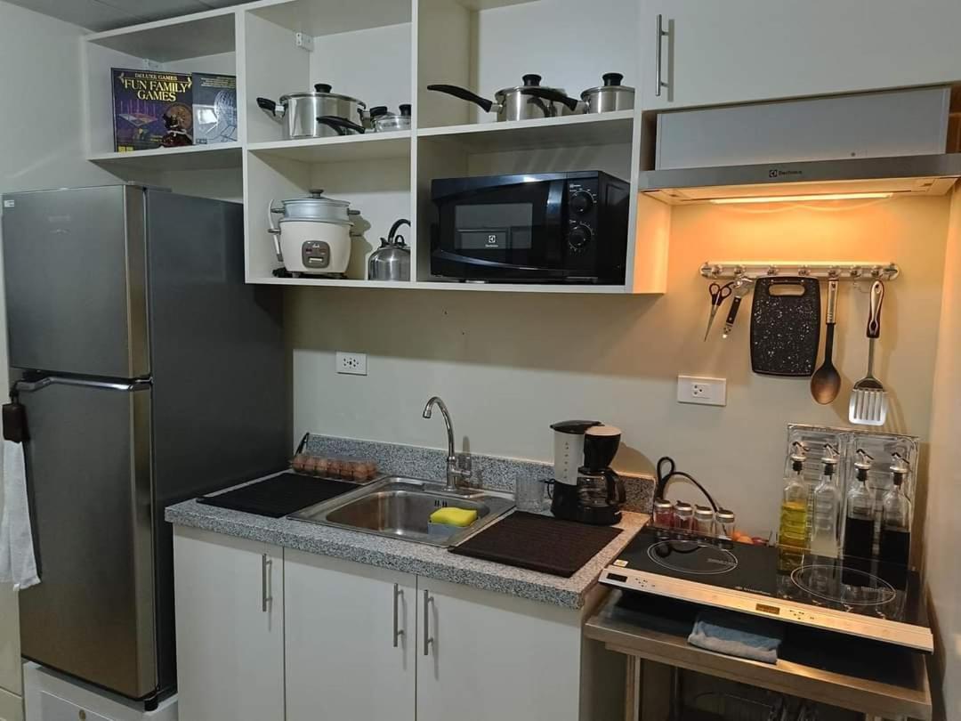 Budget Accommodation Holland Park Condominium Southwoods Binan Laguna Jalang Bagian luar foto