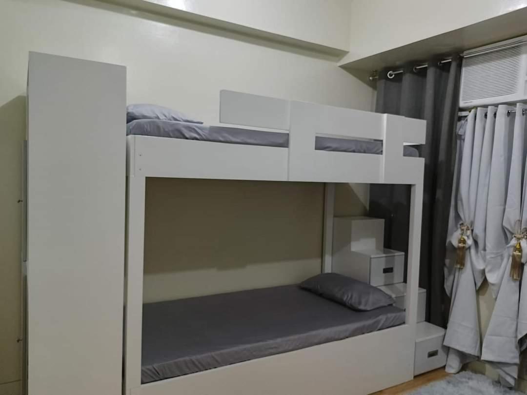 Budget Accommodation Holland Park Condominium Southwoods Binan Laguna Jalang Bagian luar foto