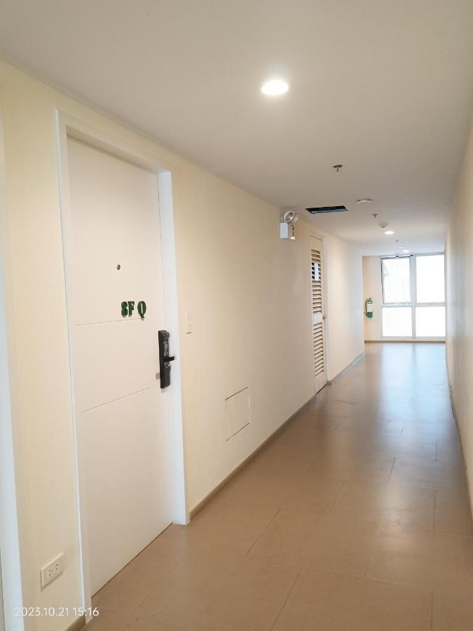 Budget Accommodation Holland Park Condominium Southwoods Binan Laguna Jalang Bagian luar foto